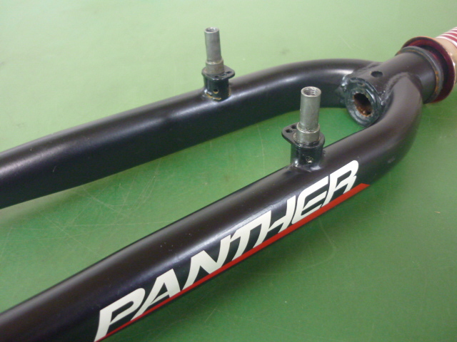 送料無料／中古部品／PANTHER Pro X-CROSS 700cより取り外したフロントフォーク（管5111203）_画像2