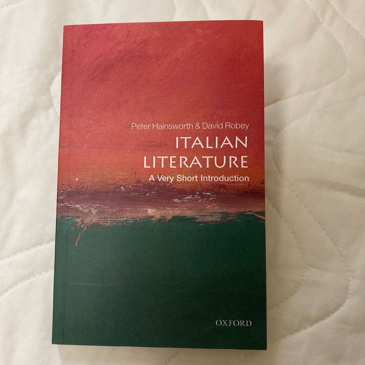 Italian Literature: A Very Short Introduction 洋書