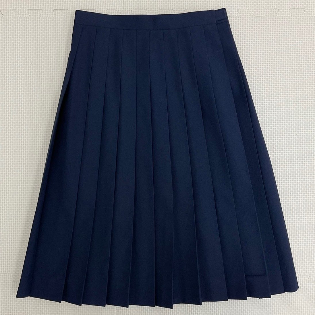 U190/T60(中古)栃木県 高根沢町立 阿久津中学校 女子制服4点 U190/T60(中古)栃木県 高根沢町立 阿久津中学校 女子制服4点