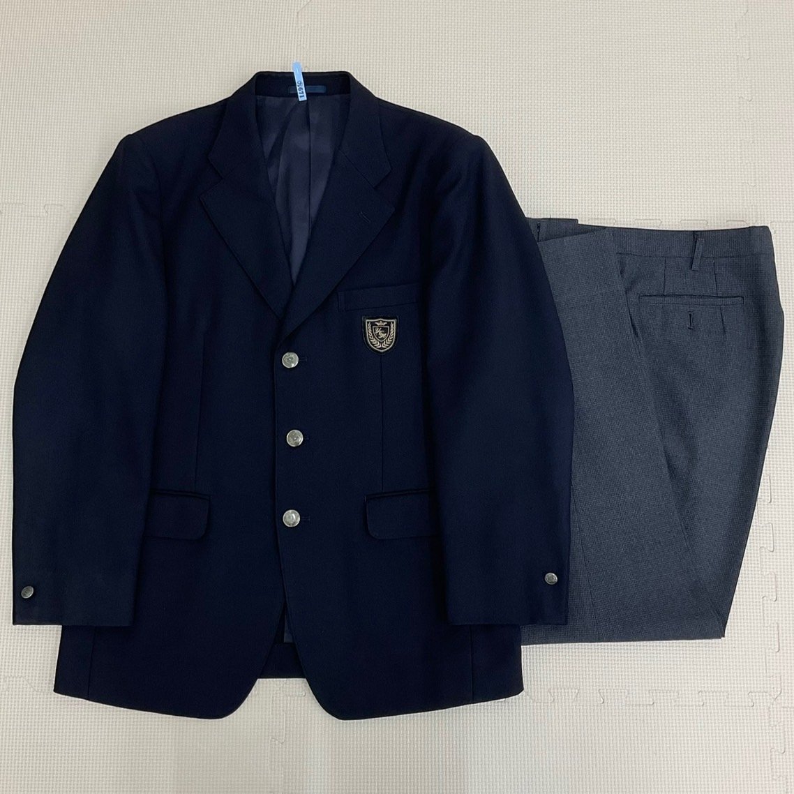 U242/T (中古) 栃木県 私立 矢板中央高校 男子制服 2点 /緑エンブレム/M/W76/ブレザー/冬ズボン/濃紺/グレー/MITSUKOSHI/学生服/卒業生品/