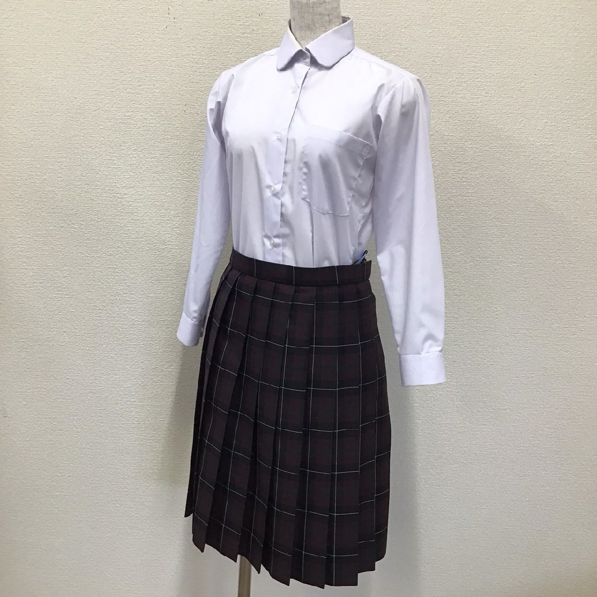 O209/T863(中古)栃木県 城山中学校 女子制服2点 /SS/W63/丈51/20 O209/T863(中古)栃木県 城山中学校 女子制服2点 /SS/W63/丈51/20