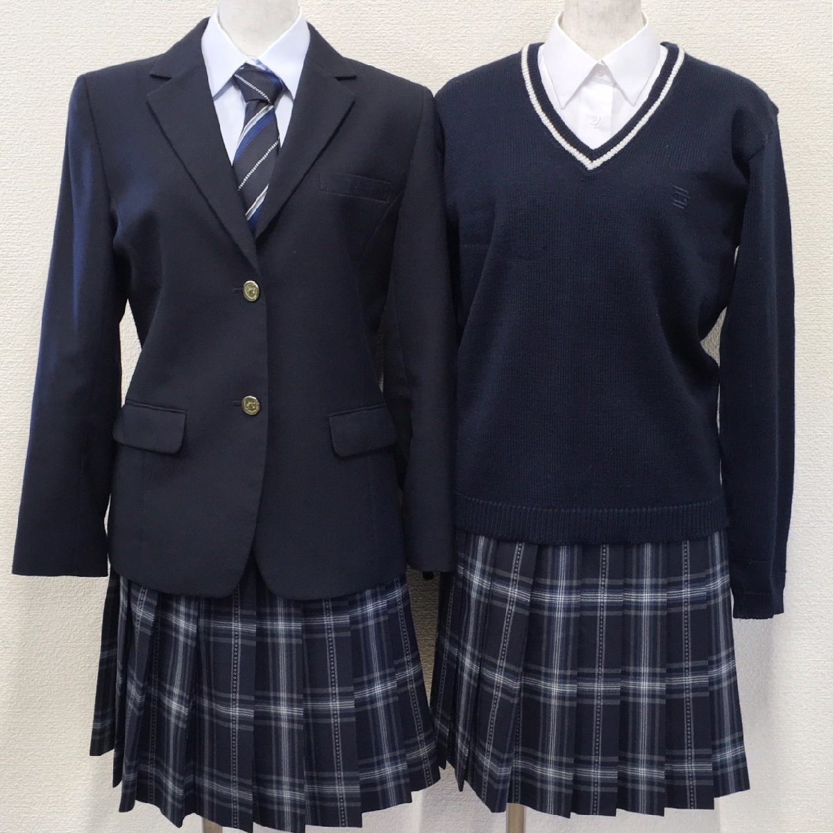 A242/T393(中古)栃木県 国際TBC学院専修高等学校 女子制服7点 /M A242/T393(中古)栃木県 国際TBC学院専修高等学校 女子制服7点 /M