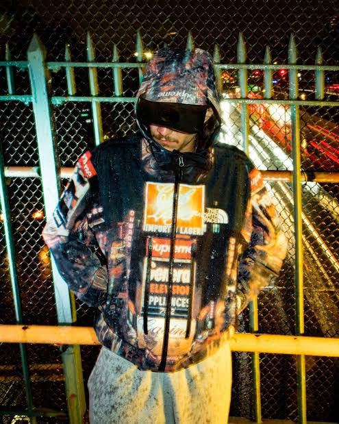 Supreme/The North Face Taped Seam Shell Jacket タイムズ Supreme/The North Face Taped Seam Shell Jacket タイムズ