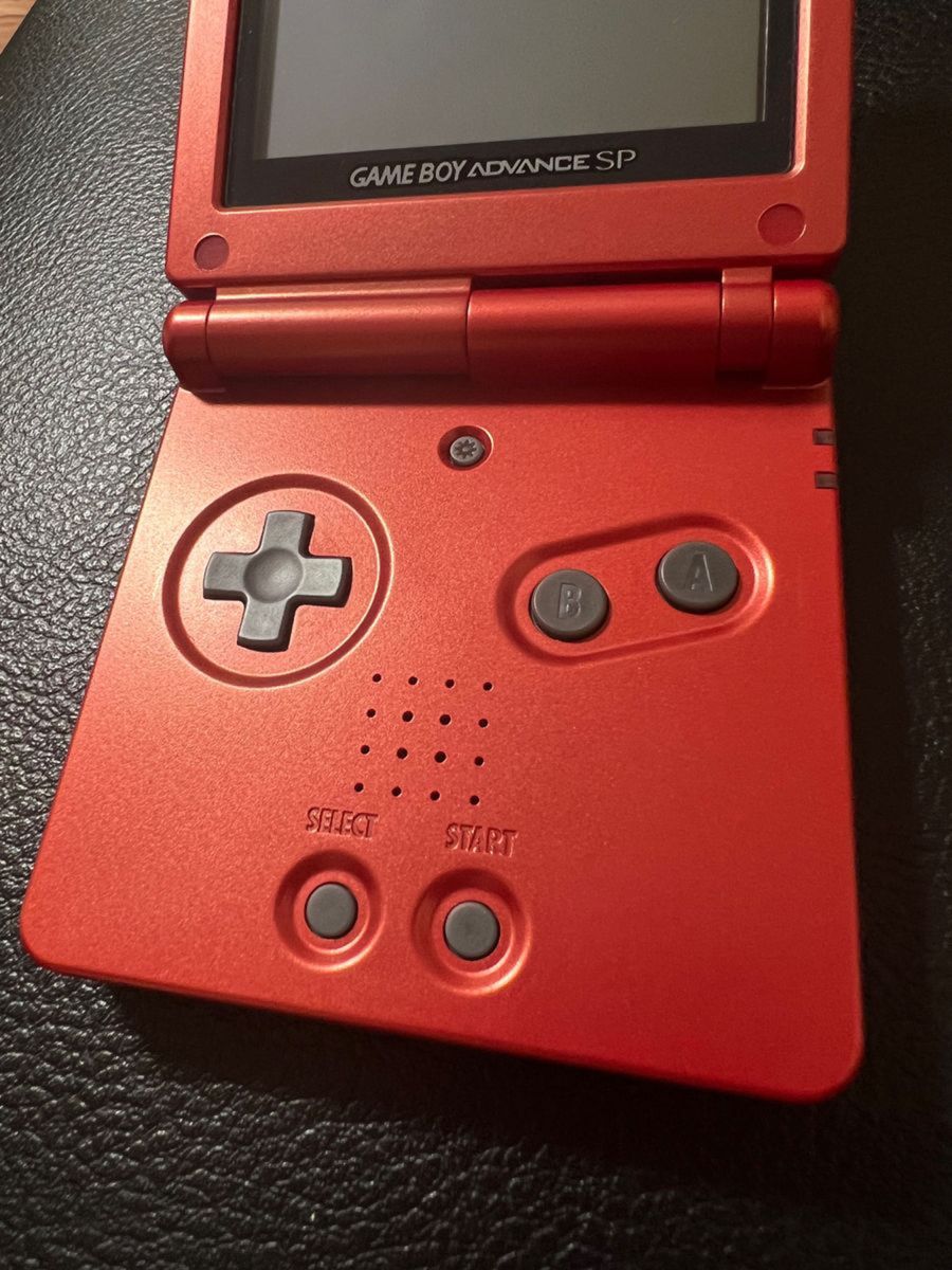 超希少 ゲームボーイアドバンスSP 北米版 フレイムレッド 正規品 超希少 ゲームボーイアドバンスSP 北米版 フレイムレッド 正規品
