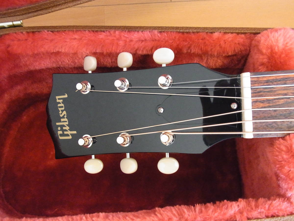 【ほぼ新品】 2023年制 Gibson 60s J-45 Original Adjustable Saddle Ebony　ユーザー未登録_画像5