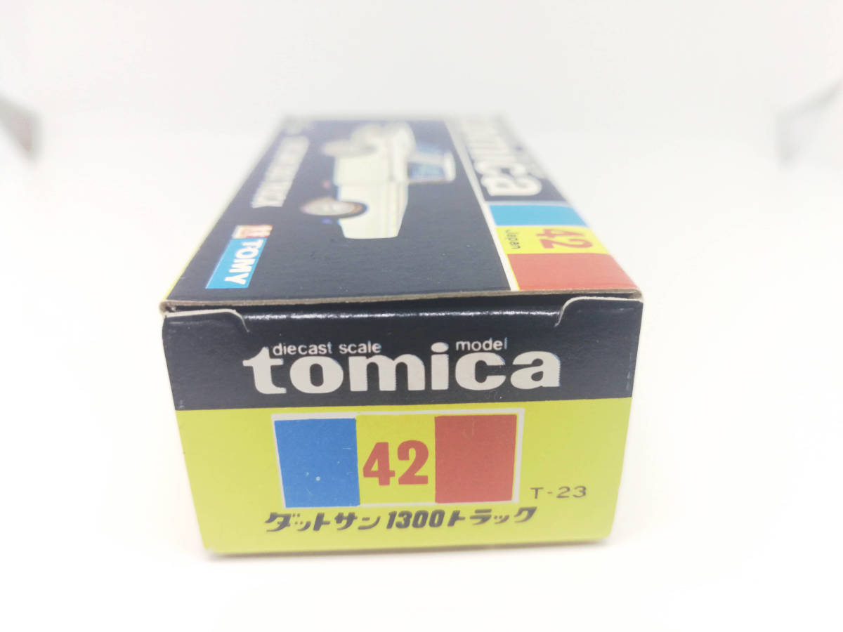 Tomica日本製造當時的黑匣子42 Datsun 1300卡車 原文:トミカ 日本製 当時物 黒箱42 ダットサン 1300トラック