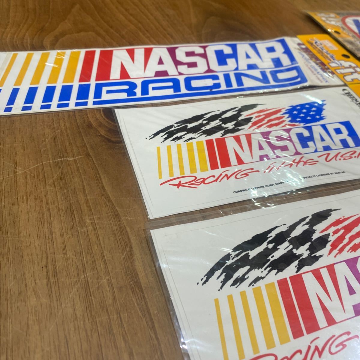 希少　当時物　未使用　訳ありジャンク　NASCAR INDY500 ステッカー　11枚セット　C-24_画像2