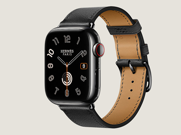 【新品 未使用】Apple Watch Hermes Series9 45mm スペースブラックステンレス / シンプルトゥール レザーストラップ 黒(NLB94-1)_画像2