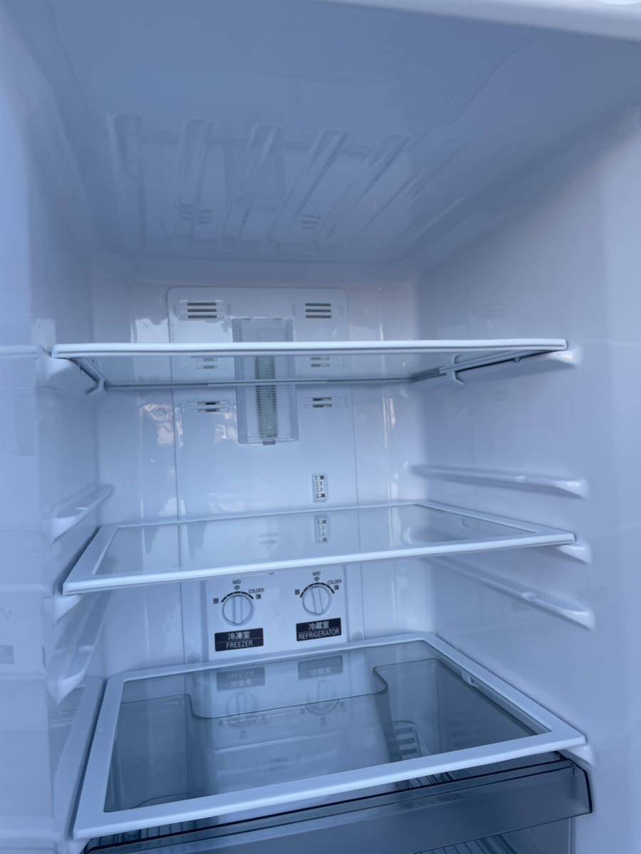 MITSUBISHI 三菱 2ドア ノンフロン冷凍冷蔵庫 146L MR-P15G-W 2022年製 ホワイト 高年式　冷蔵庫　現状売り切り_画像5