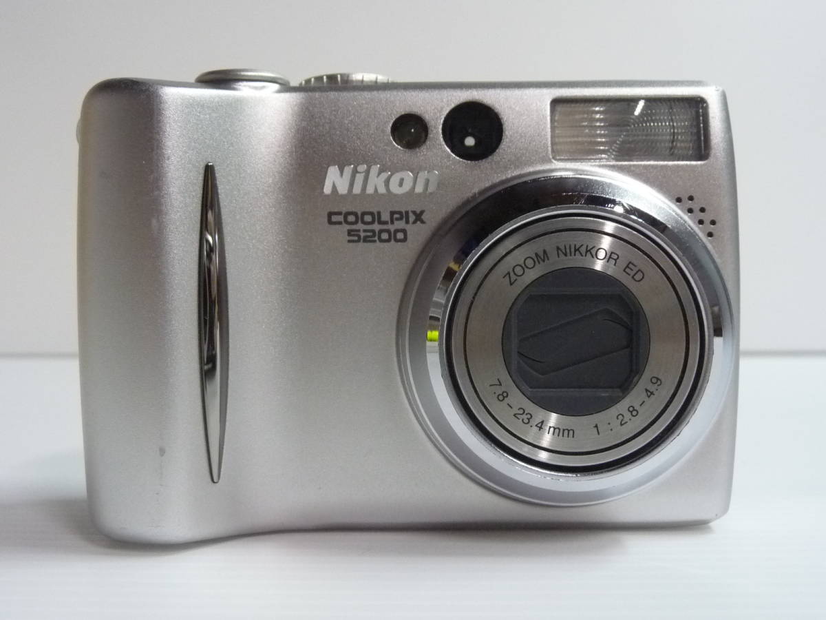 Nikon ニコン COOLPIX E5200 バッテリー付き デジカメ デジタルカメラ_画像4