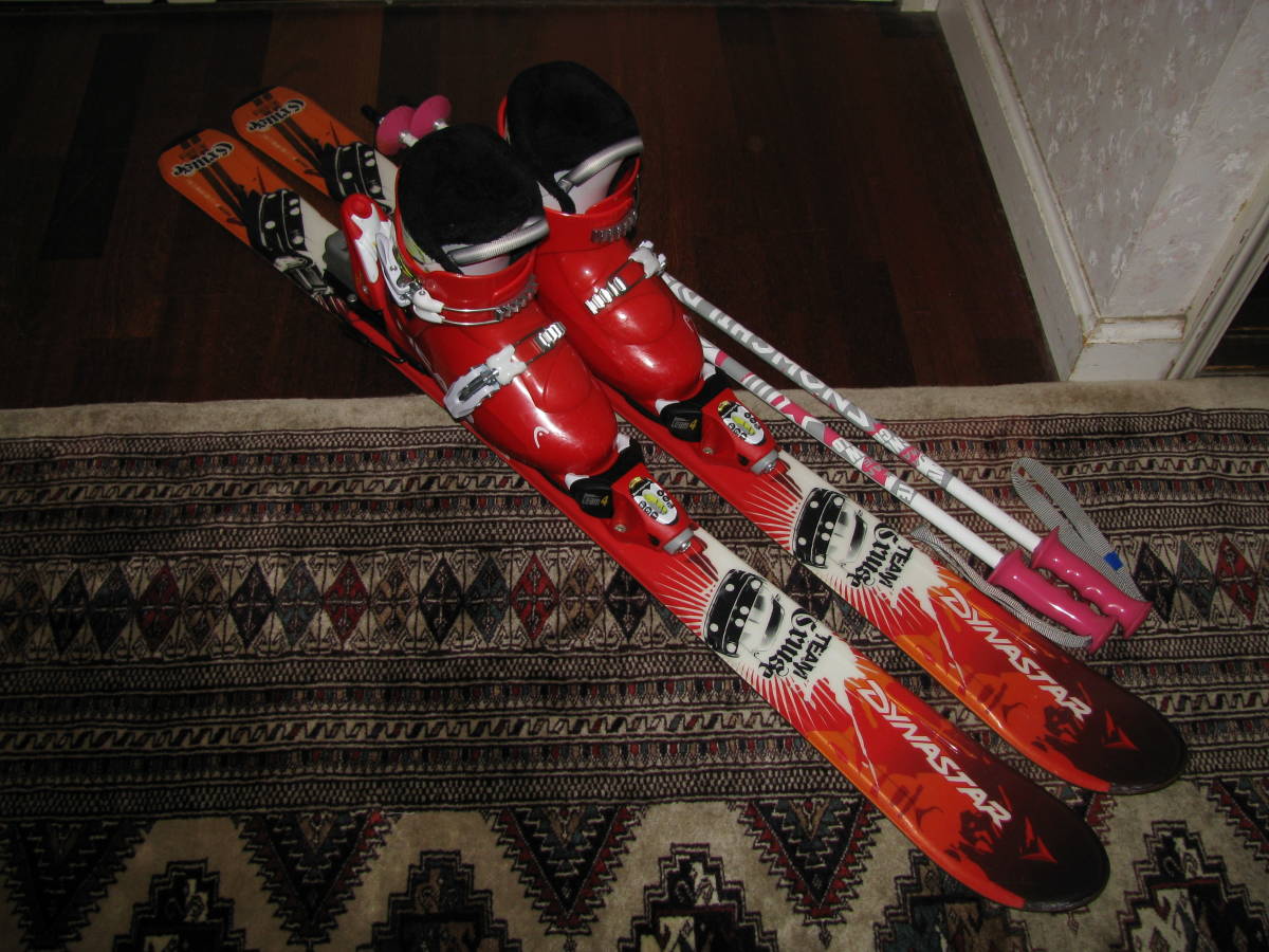ダイナスター、HEAD、SNOWCHILD　ジュニア用スキーセット　板110㎝、ブーツ22-22.5㎝、ストック85㎝　中古_画像1