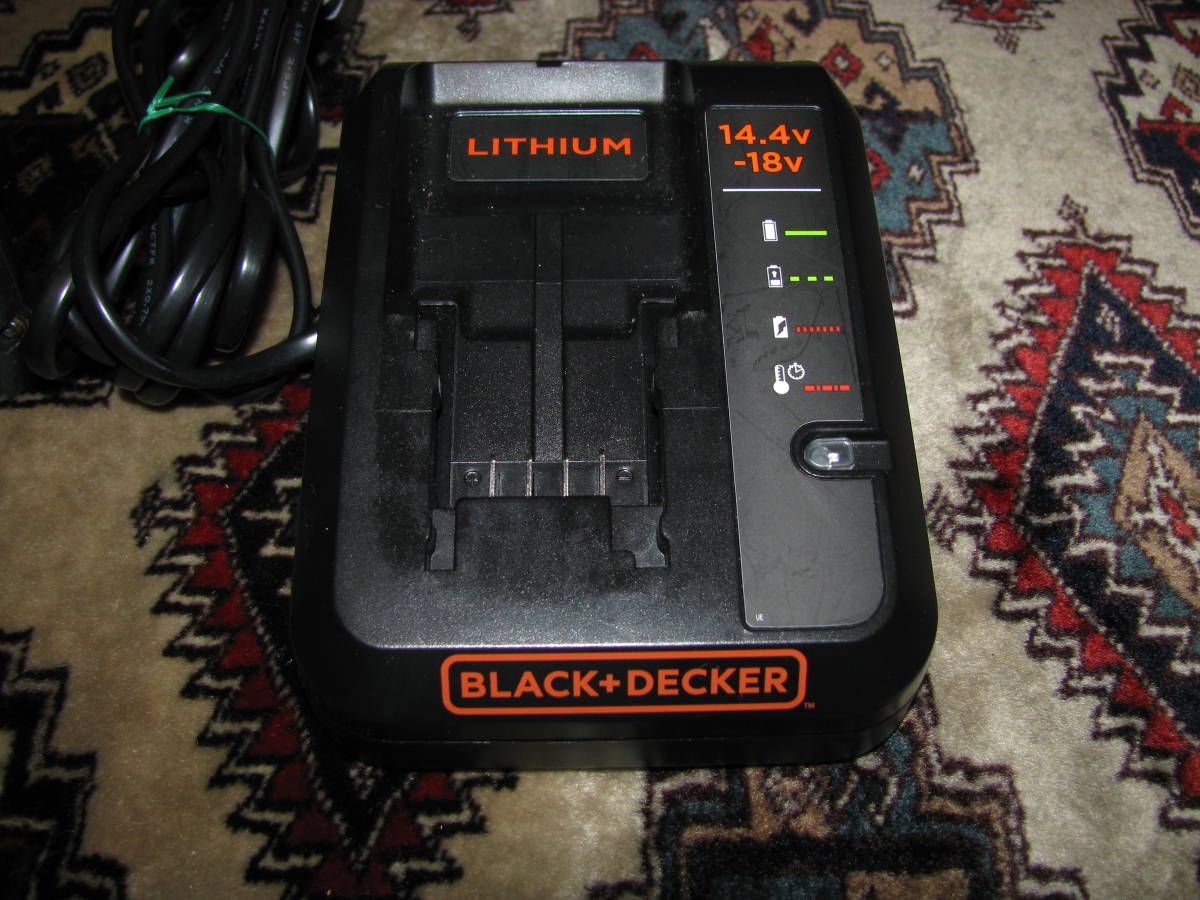BLACK+DECKER/ブラックアンドデッカー 18Vバッテリー2個+充電器 中古_画像2