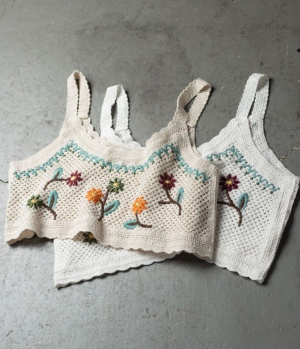 新品 かぎ針編み 花刺繍 レースビスチェ ベスト ホワイト Mサイズ Lサイズ