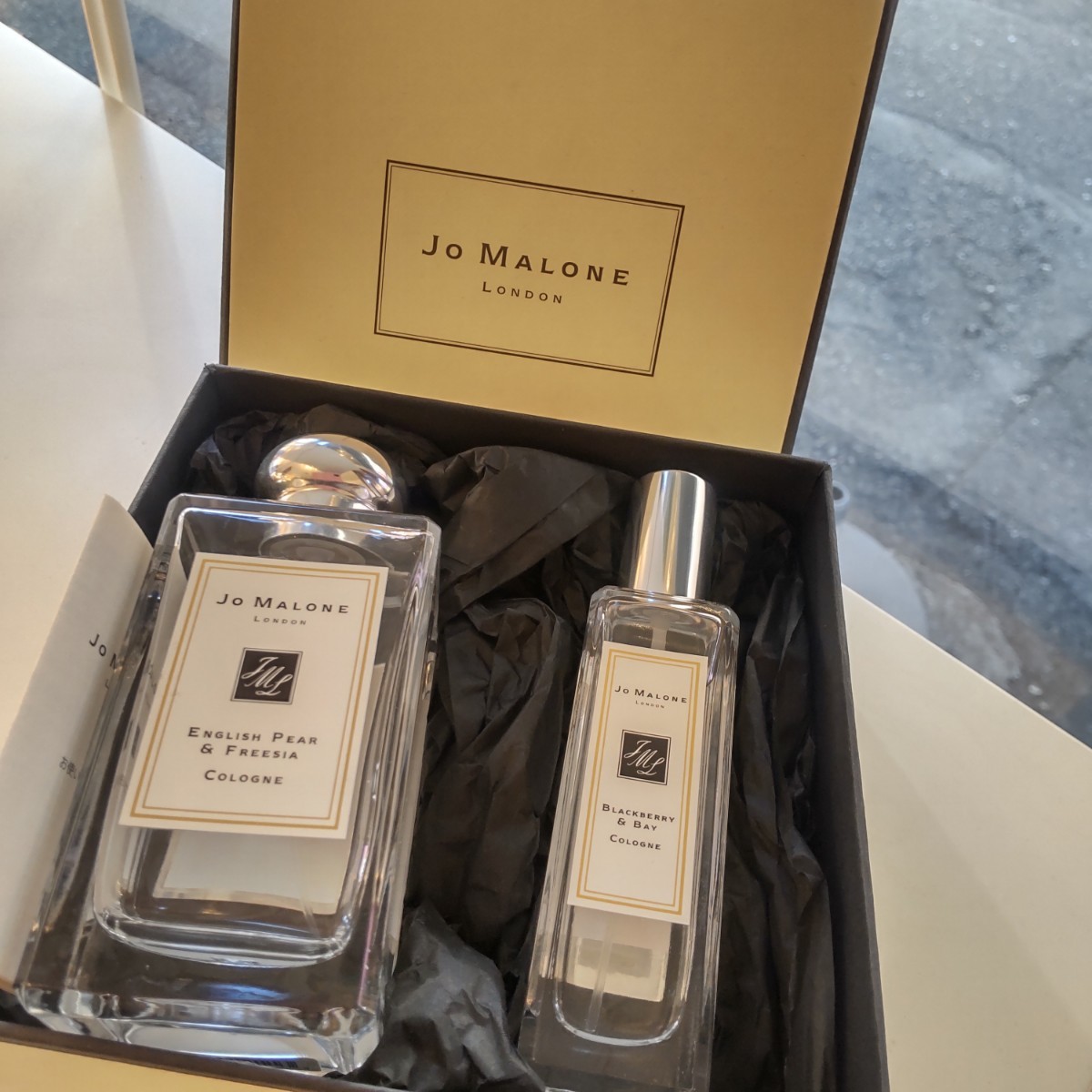 ■n11-2【Jo Malone ジョー マローン イングリッシュペア― ＆ フリージア コロン 100ml】 中古品残量　半分より上　2本セット_画像1