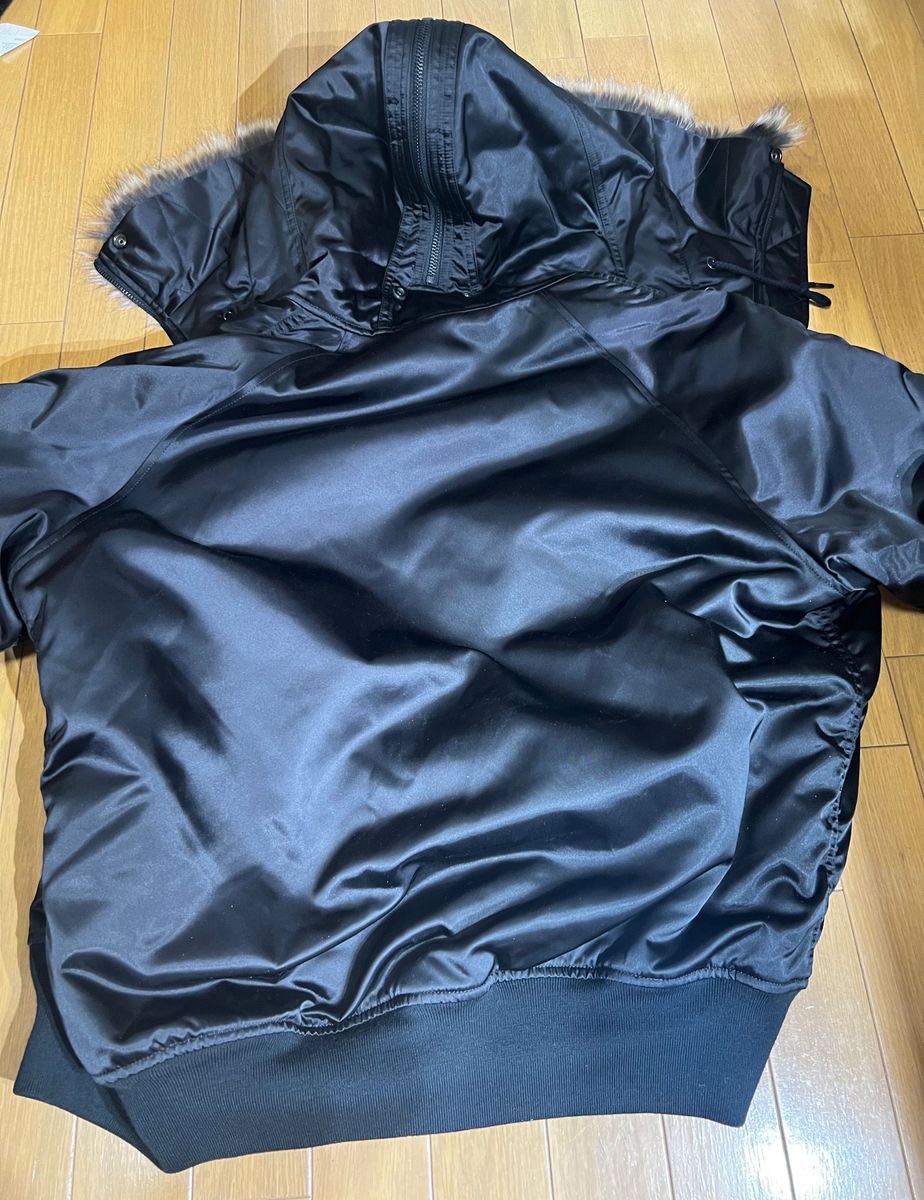 YEEZY SEASON 1 FUR BOMBER フライトジャケット|Yahoo!フリマ YEEZY SEASON 1 FUR BOMBER フライトジャケット|Yahoo!フリマ