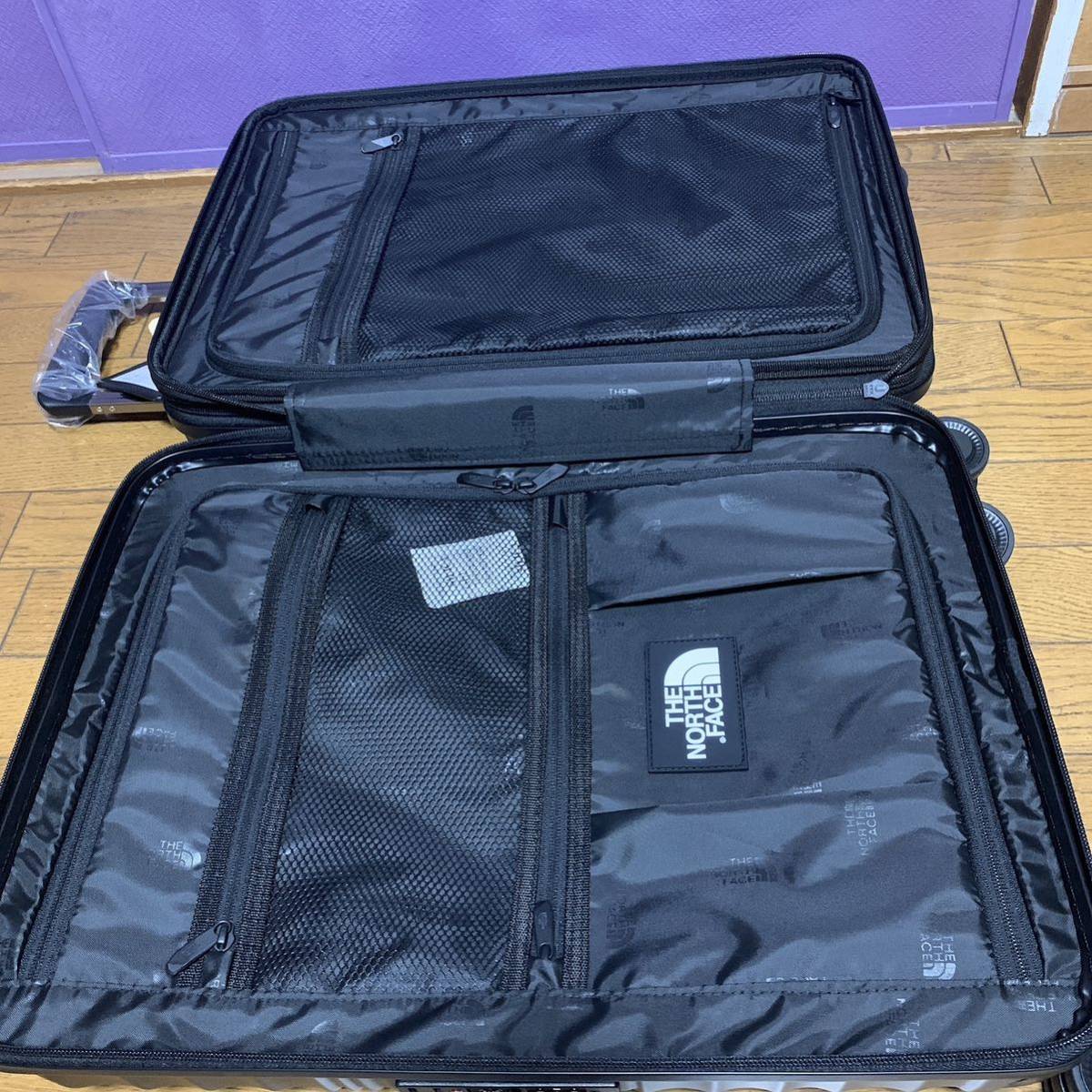 ノースフェイス キャリーバッグ 機内持込 新品未使用 スーツケース