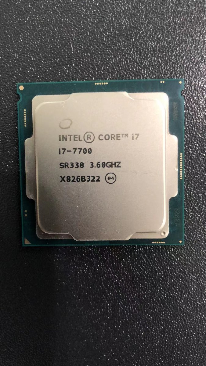 CPU インテル Intel Core I7-7700 プロセッサー 中古 動作未確認 ジャンク品 -8769_画像1