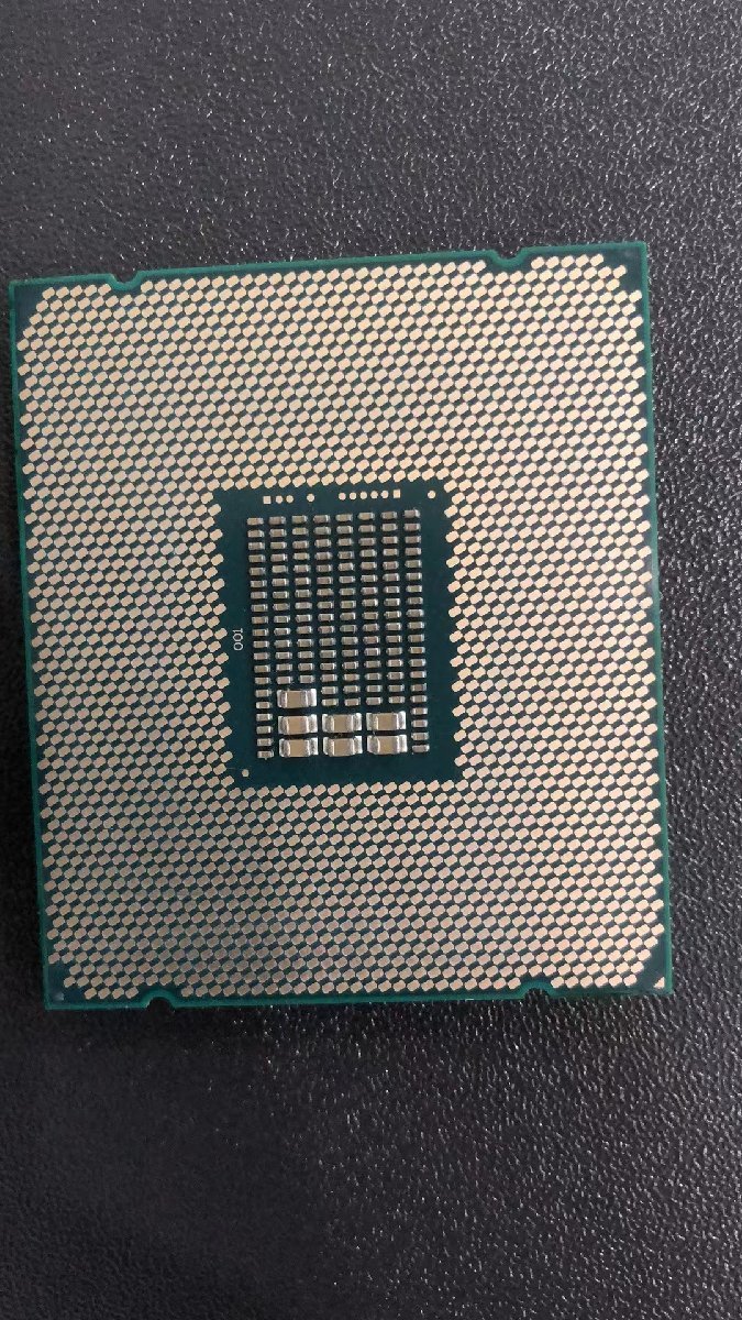 CPU インテル Intel XEON E5-2699 V4 プロセッサー 中古 動作未確認 ジャンク品 -8844_画像2