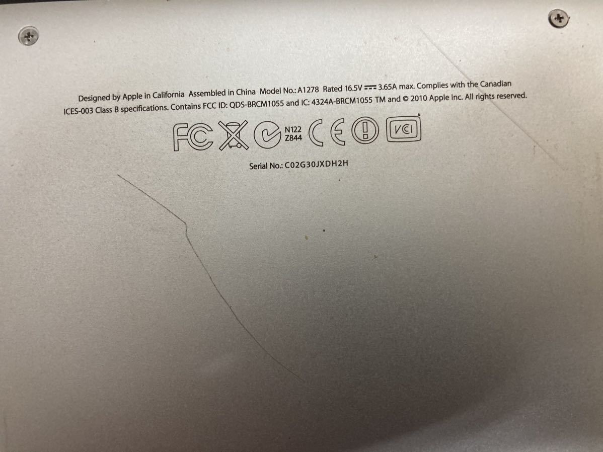 ジャンク品 MacBook Pro 2011(MC724J/A) & MacBook 2008 (MB466J/A)_画像7