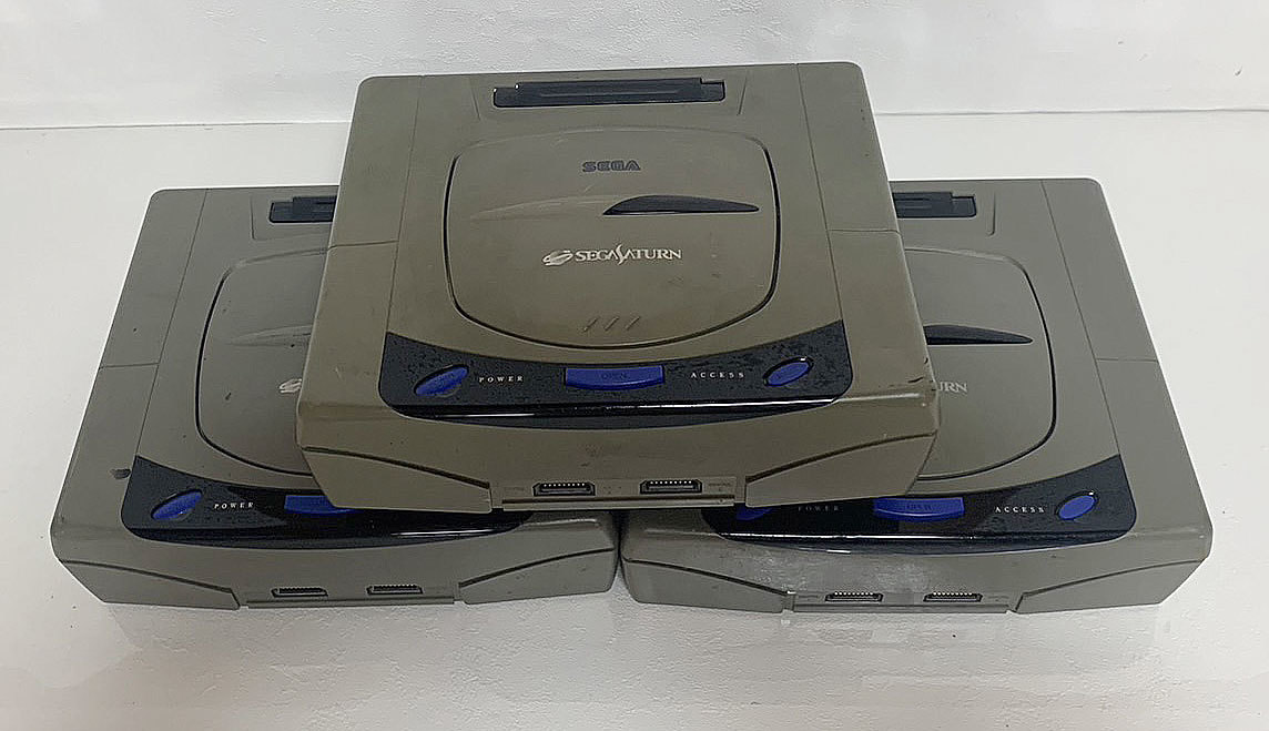 【Y373】SEGA/セガ/セガサターン/本体/HST-3200/通電のみ確認OK/3台セット/現状品_画像2