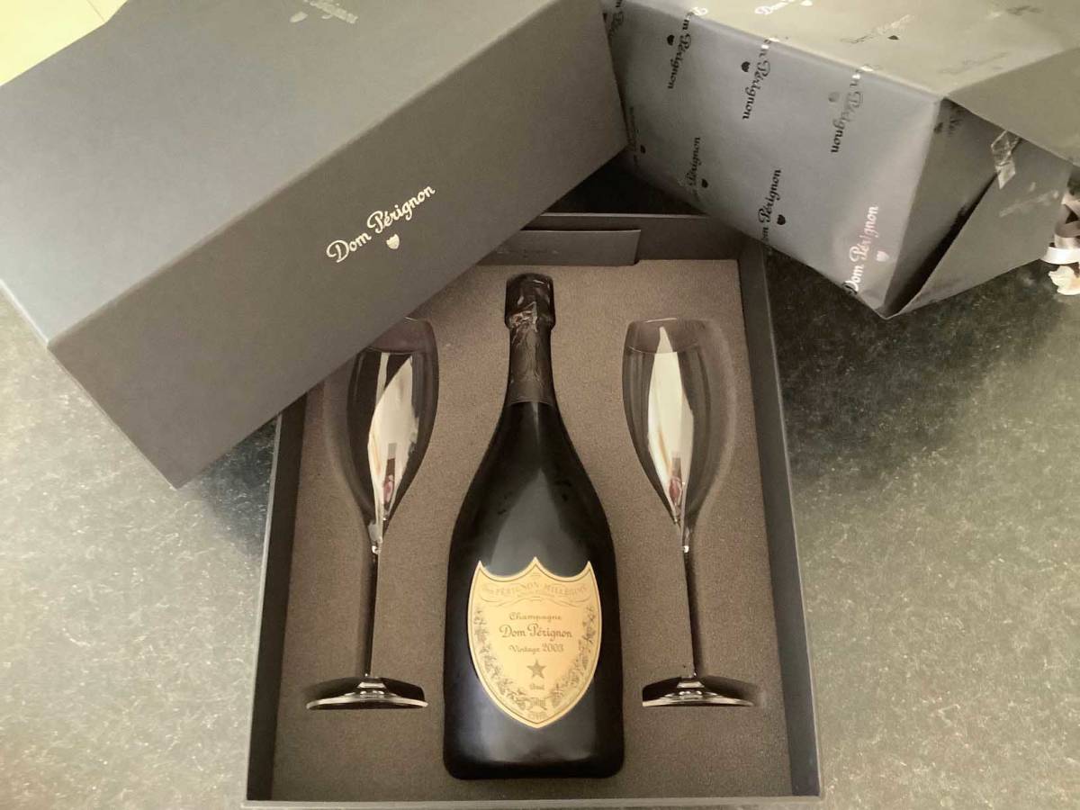 DON PERIGNON ドンペリニヨン ヴィンテージ 2003 750ml 12% & 2グラス セット 未使用品、シャンパン、ドンペリ！_上部に左の包装紙は説明文どおりオマケです