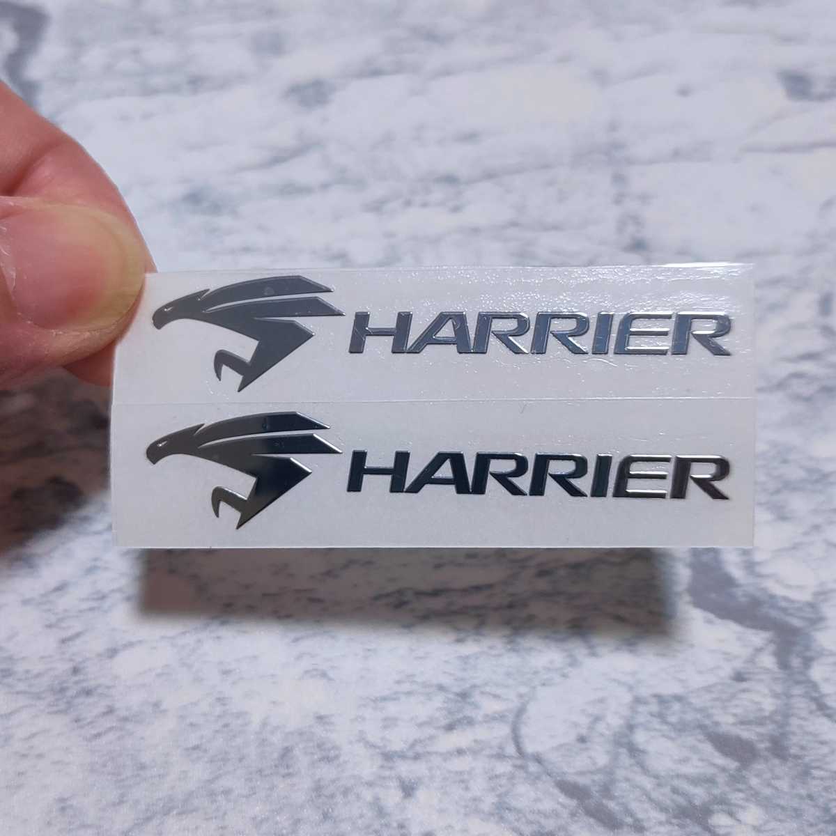 【HARRIER】メッキ調ステッカー（大）2枚セット■TOYOTA ハリアー 10系 30系 60系 80系 ハイブリッド■車内 小物 スマホ カードケース_画像5