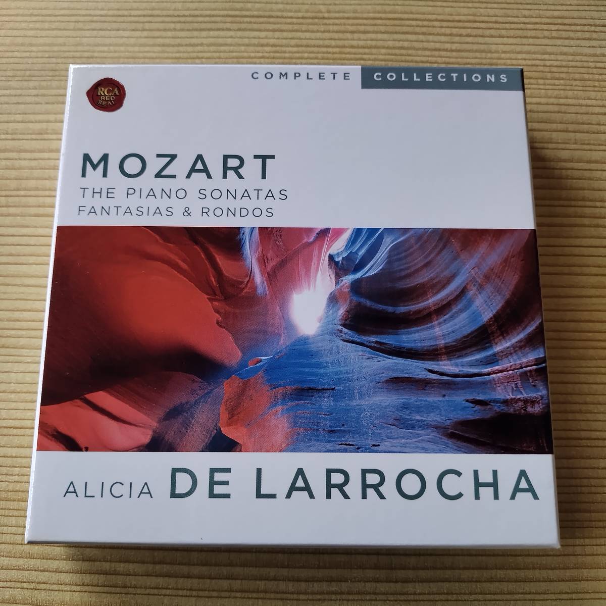 5CD-BOX RCA アリシア・デ・ラローチャ/Alicia de Larrocha - モーツァルト：ピアノ・ソナタ全集、ロンド、幻想曲　11fB0000CNTLW_画像1