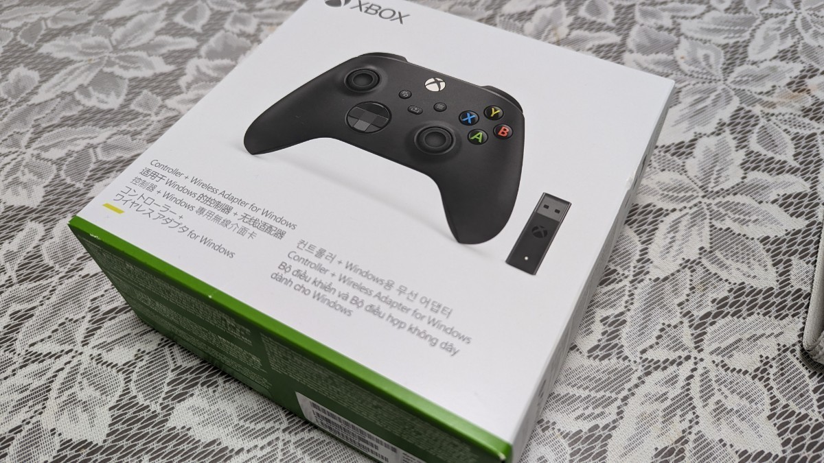 【純正品】Xbox ワイヤレス コントローラー + ワイヤレス アダプタ for Windows、純正充電用バッテリー_購入時の外装に入れた状態で発送します