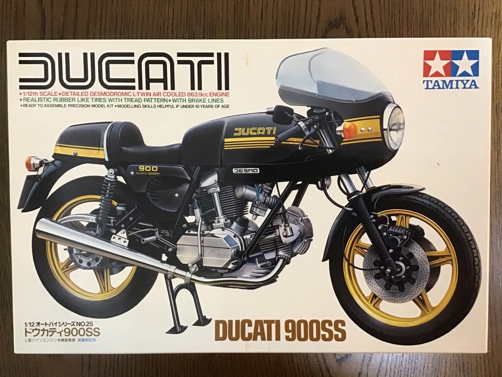 タミヤ 1/12 オートバイシリーズ NO.25 ドゥカティ900SS DUCATI 900SS_画像1