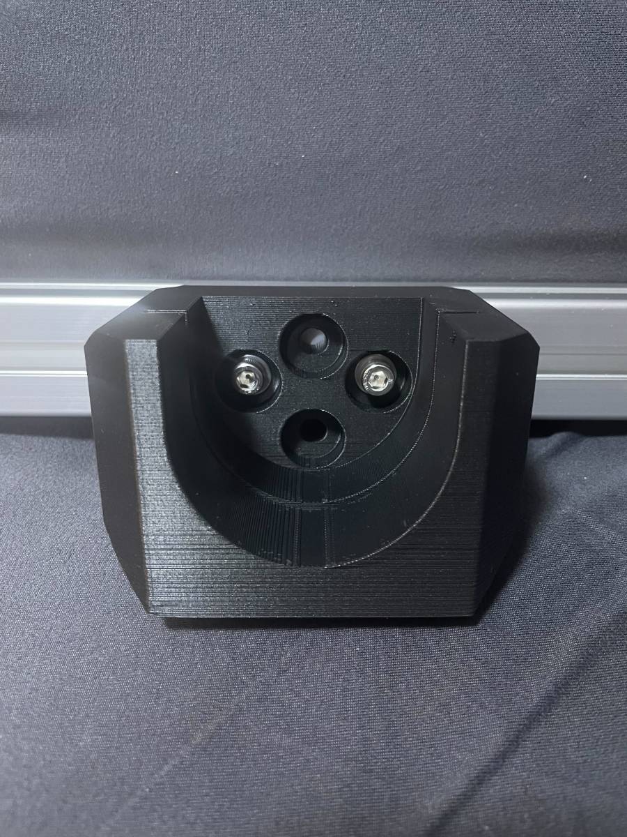 【重量級ステアリング向け】Fanatec QR1 Quick Release スロットインマウント_画像4