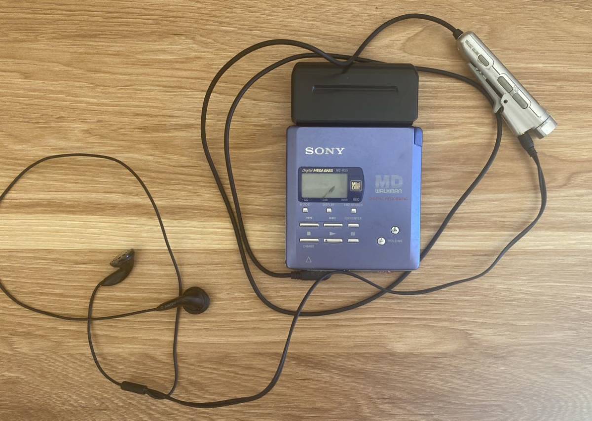 SONY MD WALKMAN ポータブルミニディスクレコーダー MZ-R55 ジャンク_画像1