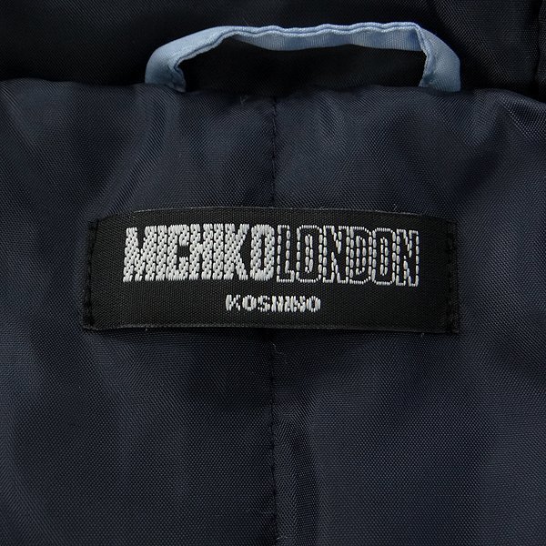 新品 ミチコロンドン 中綿 バイカラー パーカー ブルゾン M 水色 紺 【ML85-0018_8】 秋冬 メンズ MICHIKO LONDON フード ジャケット_画像10