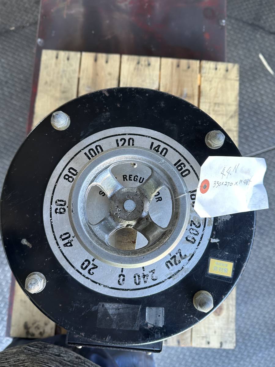 スライドボルト MATSUNAGA SD2420B 入力 100V 出力 0〜240V 20A スライドボルト MATSUNAGA SD2420B 入力 100V 出力 0〜240V 20A