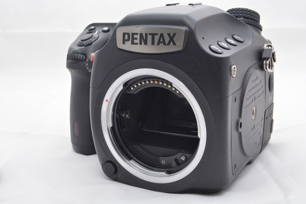 新品級 ★PENTAX 645Zボディ 中判デジタル一眼レフカメラ 約5140万画素 新型CMOSセンサー 645Z 16602 ★ 20231117_B00JOCVZD6