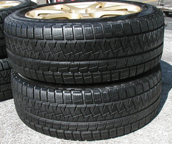 アルミホイール+スタッドレスタイヤ中古４本セット・7J-17+45・2１5/5０R17_画像8