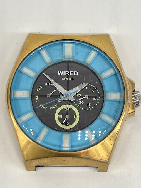 N33250C■ SEIKO WIRED V14J-0BD0 セイコー ワイアード 腕時計 フェイスのみ ソーラー メンズ 稼働品 ゴールド × ブルー系 ■_画像1