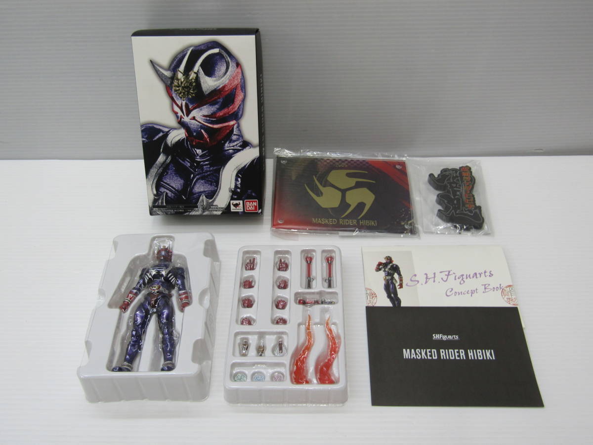 2024年レディースファッション福袋特集 仮面ライダー響鬼 真骨彫 S.H.Figuarts 66-KT3447-60s フィギュア セット ディスプレイ台座 + 仮面ライダー響鬼
