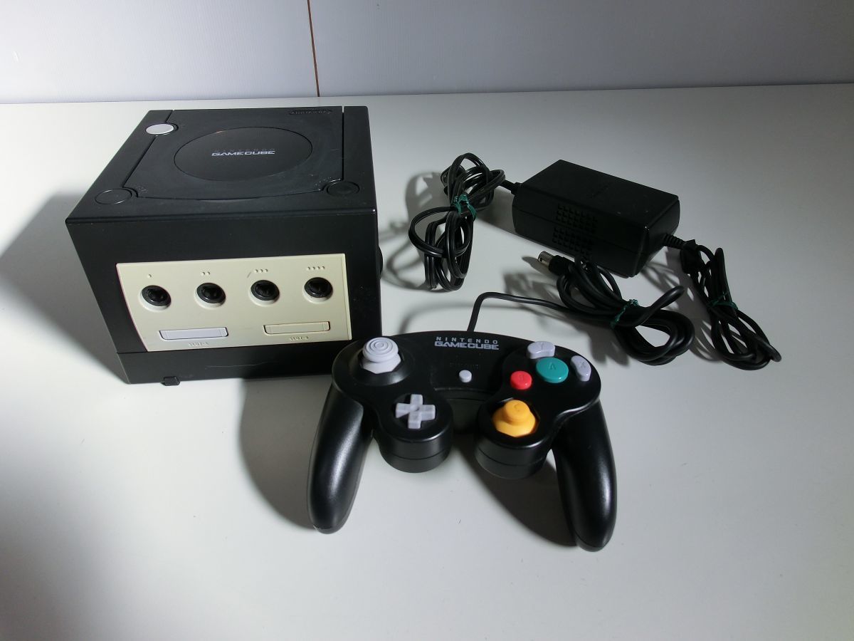 ゲームキューブ 本体 ブラック ※箱・説明書・AVケーブルなし