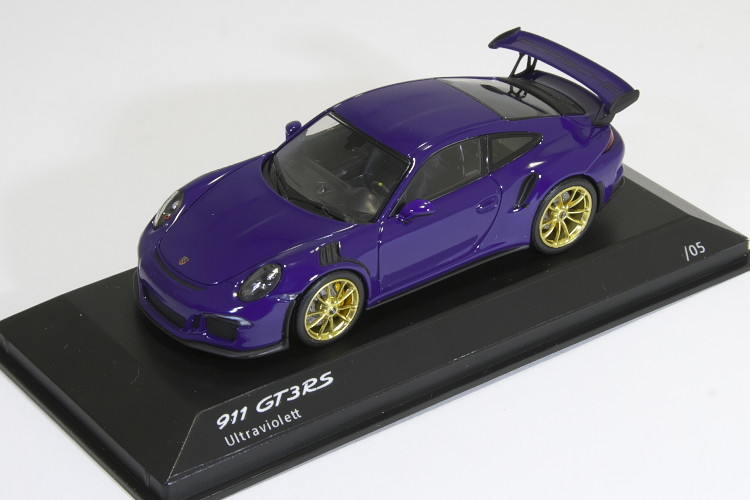 ミニチャンプス 1/43 ポルシェ 911 (991) GT3 RS 2014 パープル