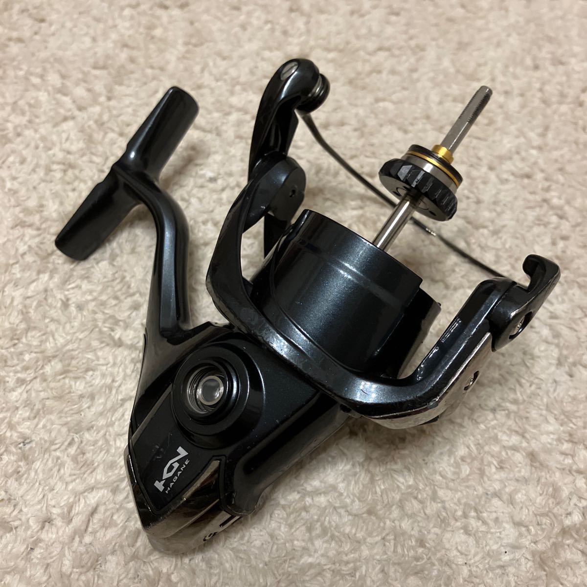 シマノ 17 ツインパワーXD 4000XG ボディのみ 中古 部品取り用 シマノ 17 ツインパワーXD 4000XG ボディのみ 中古 部品取り用