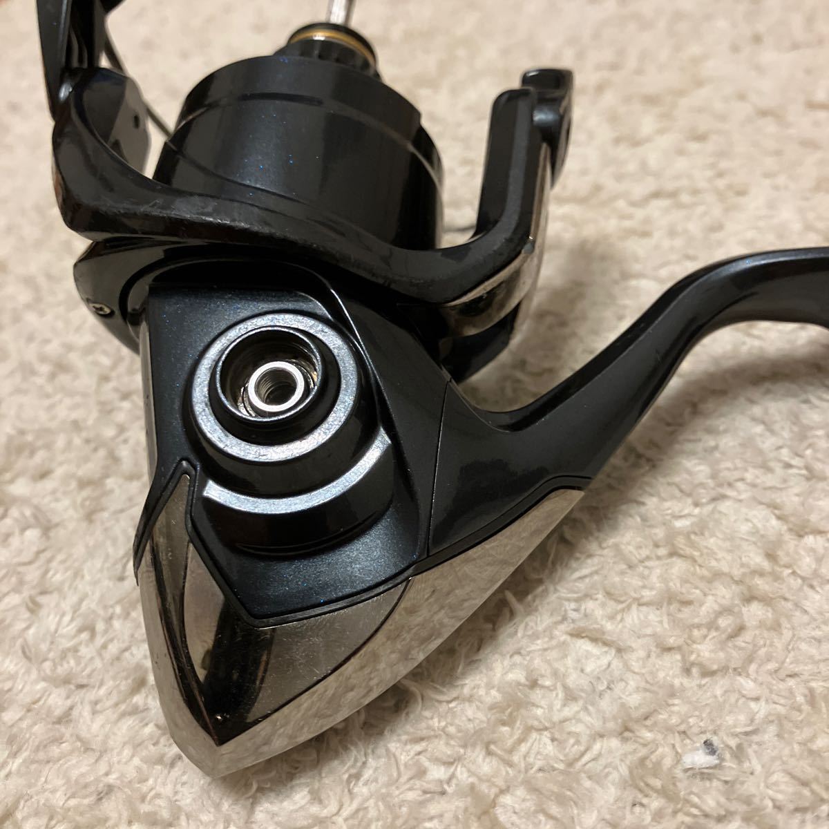 シマノ 17 ツインパワーXD 4000XG ボディのみ 中古 部品取り用 シマノ 17 ツインパワーXD 4000XG ボディのみ 中古 部品取り用