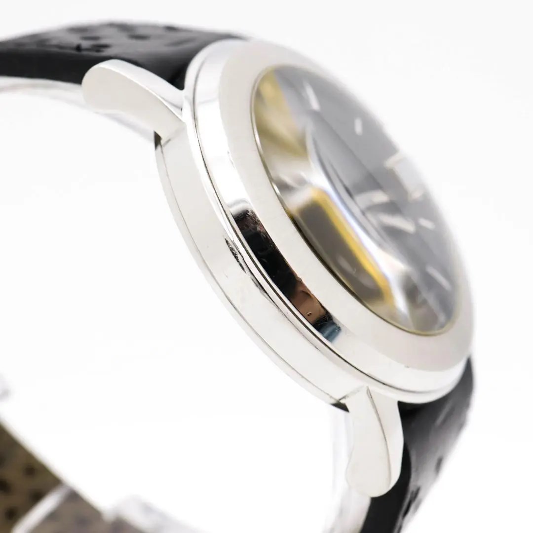 《人気》GUCCI 腕時計 ブラック Gクロノ デイデイト メンズ 101M