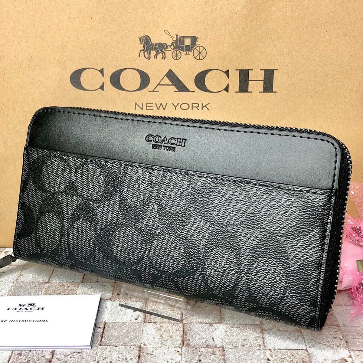 ☆新品・未使用☆COACH シグネチャー×バイカラー 長財布（ポケット有）