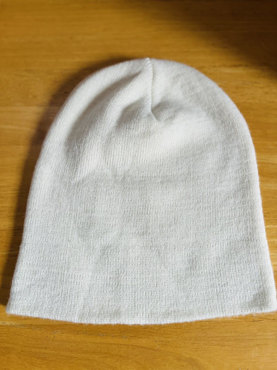 【送料無料】未使用に近い Canterbury カンタベリー 白色 メンズ スポーツニット帽 1個_画像3