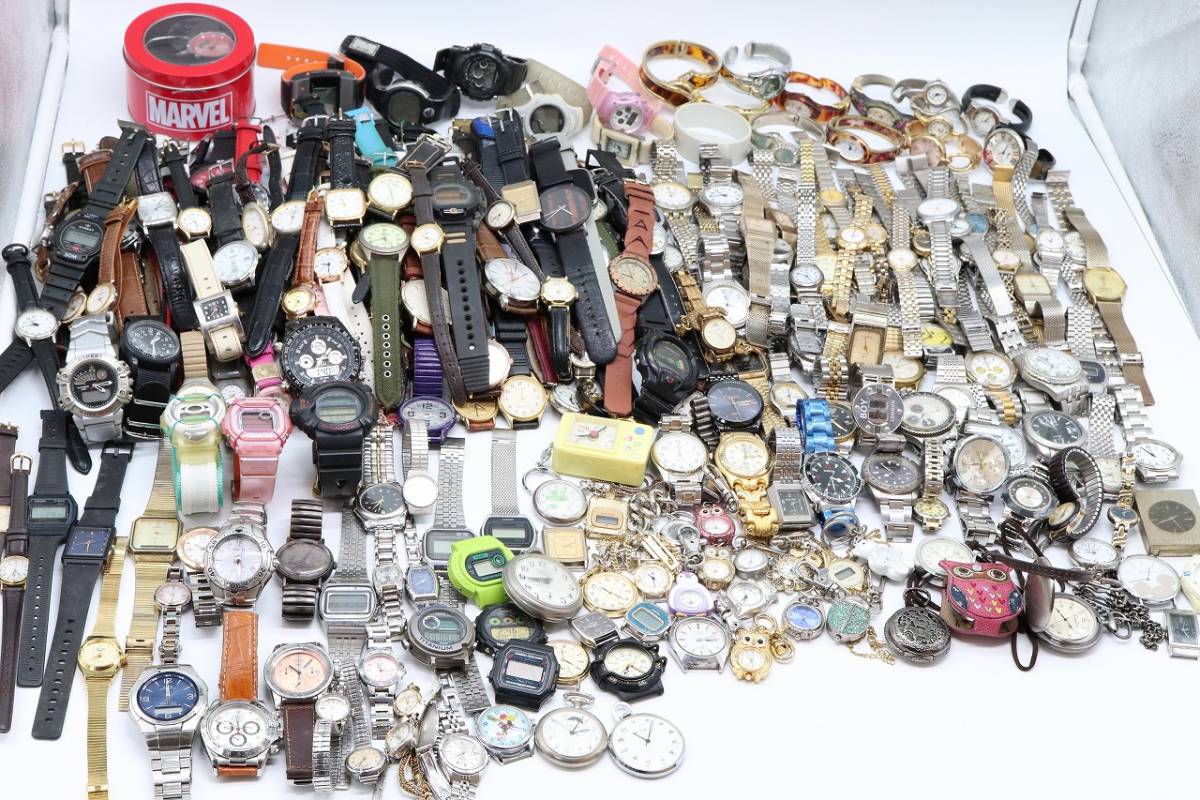 動作未確認品 ジャンク 腕時計 300本以上 SEIKO CITIZEN セイコー カシオ シチズン 機械式 懐中時計 ブランド まとめ売り 大量 まとめて_画像1