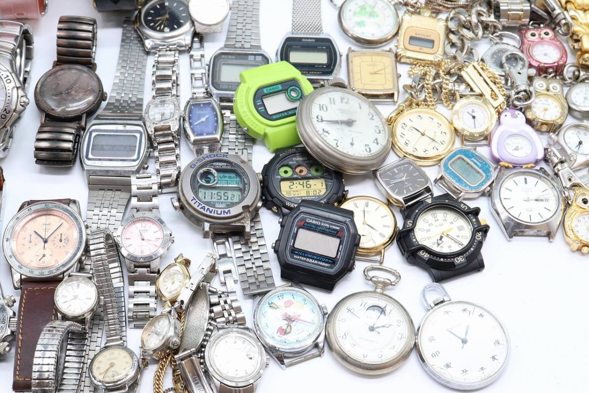 動作未確認品 ジャンク 腕時計 300本以上 SEIKO CITIZEN セイコー カシオ シチズン 機械式 懐中時計 ブランド まとめ売り 大量 まとめて_画像3