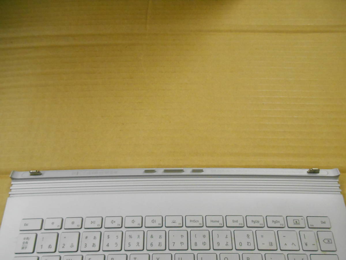 Microsoft 　Surface Book 2 　1834用キーボード　 13.5インチ　ポータブルオフィスキーボード_画像2