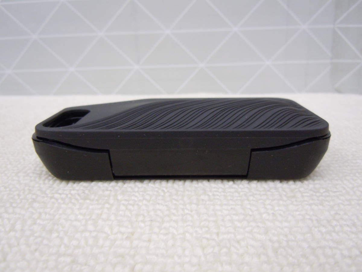 A83 美品中古 poly platronics プラントロニクス Bluetooth ワイヤレスヘッドセット Voyager 5200 専用充電器 テレワーク ポータブル_画像6