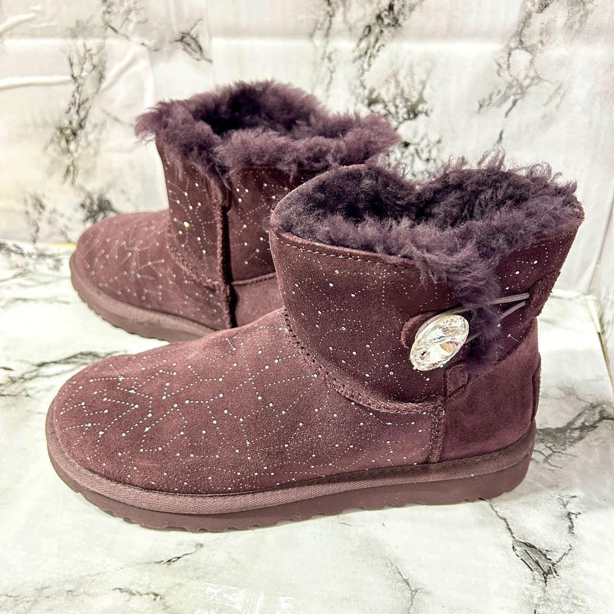 UGG アグ　ムートンブーツ23cm ☆スワロフスキー星座柄☆パープル