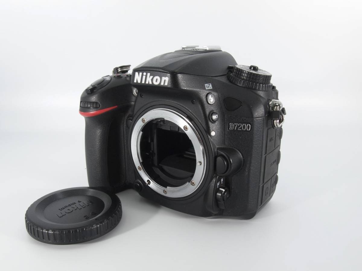 ニコン Nikon D7200 デジタル一眼レフカメラ（ストラップ・充電器・バッテリー・説明書・箱など付属）_画像9